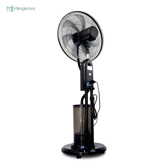 مروحة رذاذ الماء BLDC مقاس 18 بوصة مع جهاز تحكم عن بعد للاستخدام المنزلي