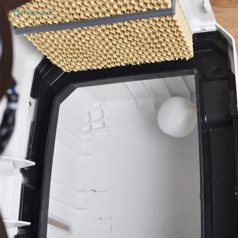 مكيف الهواء التبخيري المتنقل يبرد بخزان مياه سعة 50 لترًا