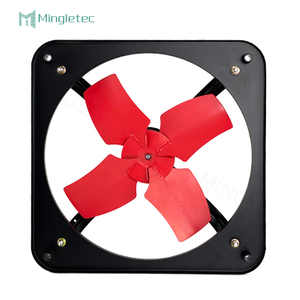 يستخدم المطبخ مروحة عادم مثبتة على الحائط عالية السرعة مقاس 16 بوصة